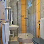 Vencselloi Wellness Vendeghaz 度假居 *